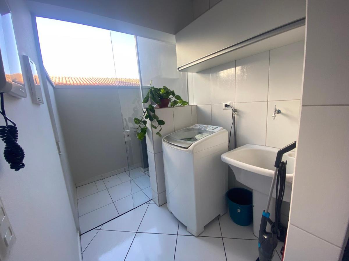 Loft Villa - Com Ar Condicionado No Centro Da Cidade Boituva Exteriör bild
